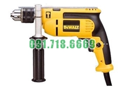 Bán Máy khoan cầm tay Dewalt DWD024 (650W) giá rẻ chính hãng